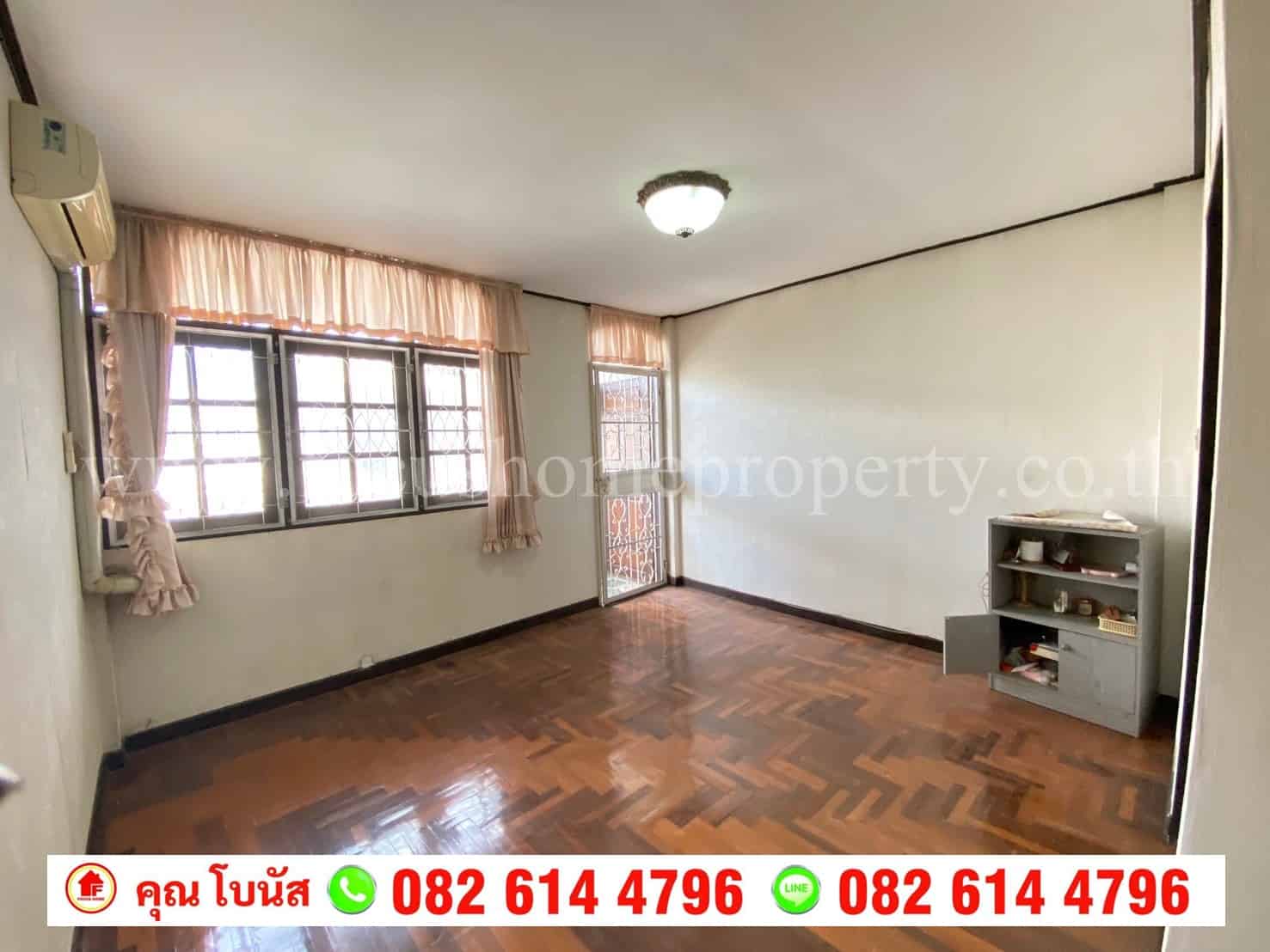ขาย ทาวน์เฮ้าส์ 2 ชั้น หมู่บ้านแกรนด์วิลเลจ ลาดพร้าว 80/3